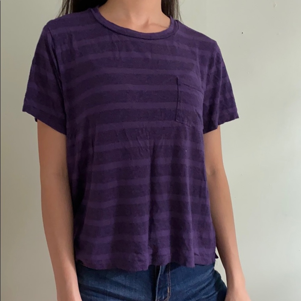 ⭐️Super soft purple striped tee